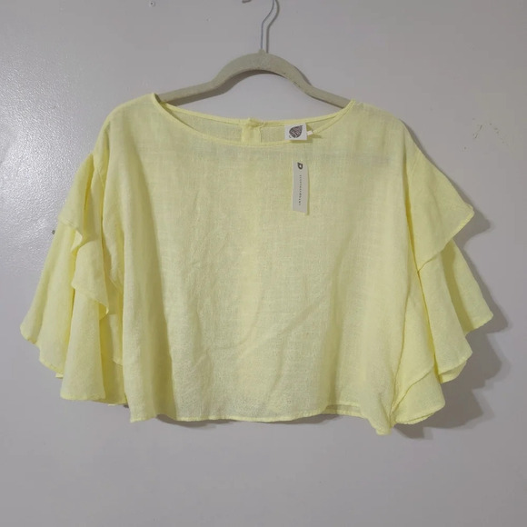LILKA Anthropologie Soft Yellow Cropped Blouse, Button Back, Viscose Cotton, XS - Picture 2 of 9